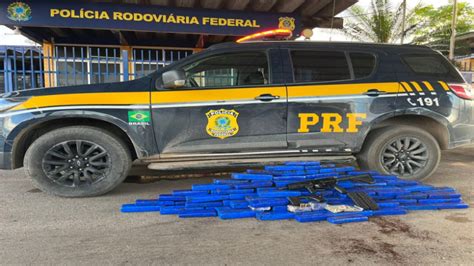 Prf Apreende Fuzil Pistola Muni Es De Grosso Calibre E Drogas Dentro