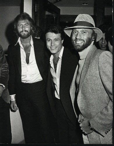 Bee Gees Fotos Anos Beegees Br Andy Gibb Bee Gees Barry Gibb