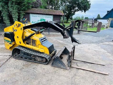 VERMEER S725TX TRACKED LOADER YEAR 2016 1292 HOURS C W BUCKET TINES