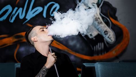 Vape Lebih Aman Daripada Rokok Tembakau Konvensional Cek Fakta Di Sini