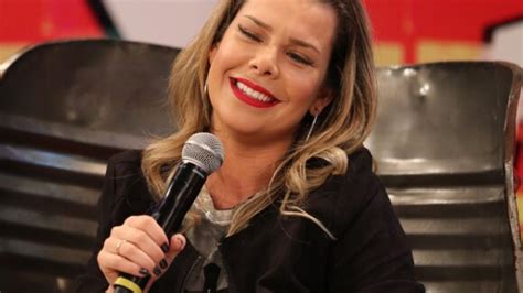 Fernanda Souza Recebe Declara O De Thiaguinho No The Voice Web Te