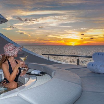 Big Sky Yacht Charter Price Oceanfast Luxury Yacht Charter