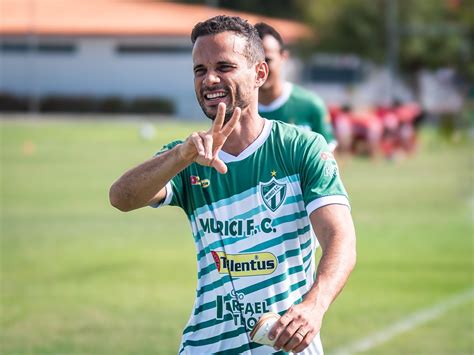 Morais Participa De Jogo Treino Do Murici Contra O Sub Do Crb