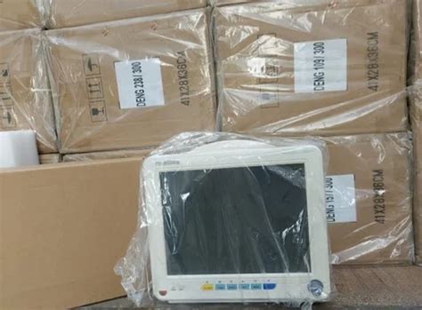 Hwatime H Patient Monitor Display Size Inch Lcd At Rs In