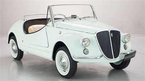 Fiat 500 Gamine By Vignale Is An Adorable Two Cylinder Cabrio Fiat