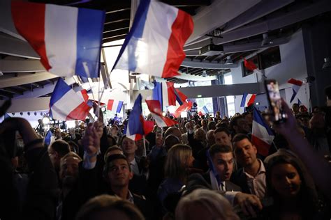 Elezioni Anticipate In Francia Si Lavora Ad Una Coalizione Anti