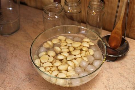 Чесночная вода: рецепт приготовления настойки - Со Вкусом