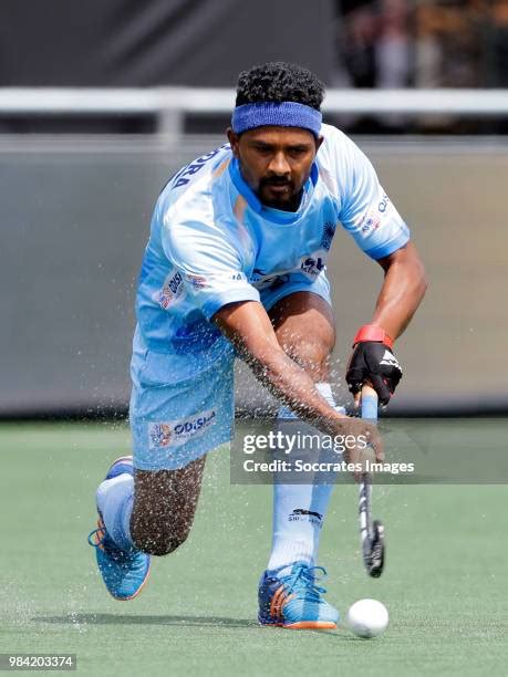 Lakra Photos and Premium High Res Pictures - Getty Images