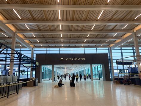 Volunteers test new KCI Airport terminal before opening