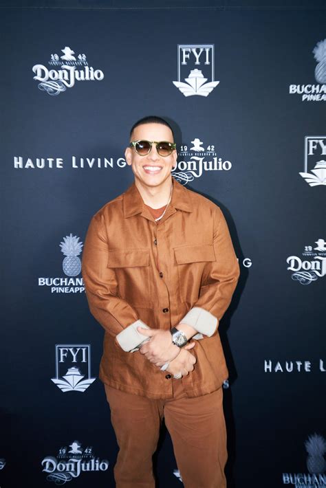 Daddy Yankee Recognized At Miami Dinner The Garnette Report