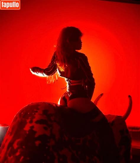 Mia Rodriguez Mia Rodriguez Z Z Nude OnlyFans Photo 2 Fapullo