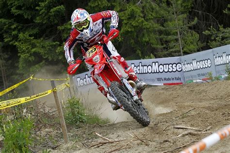 Campe N Mundial Holcombe Debuta En El Hard Enduro Plagado De Estrellas