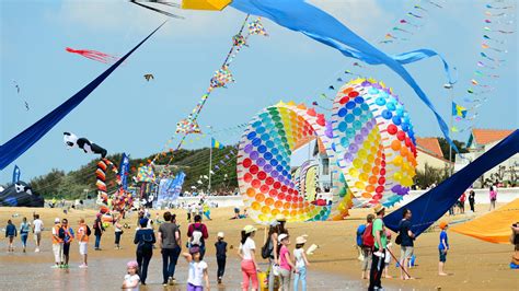 Le Festival du cerf volant et du vent de Châtelaillon Plage Office de