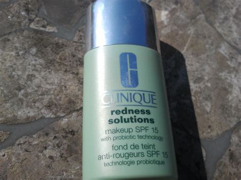 The Make-up Explorer: Clinique Redness Solutions Foundation in 01