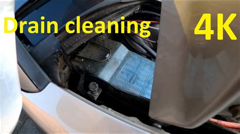 Cleaning The Windscreen Drains On My W201 And W204 YouTube