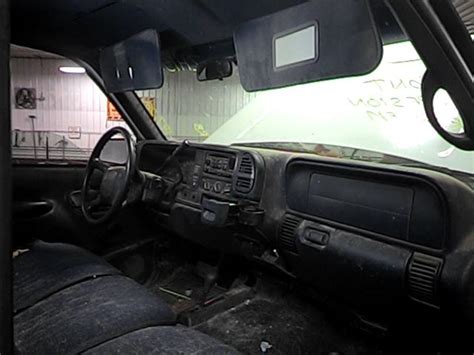 Sell 1998 CHEVY 1500 PICKUP INTERIOR REAR VIEW MIRROR 2633634 in Garretson, South Dakota, US ...