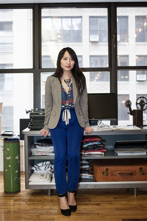 6 Real Women Show Off Their Office Style | Stylish work outfits, Work outfit, Office fashion