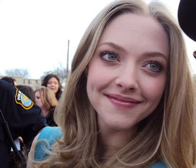 WEIRDLAND: Amanda Seyfried - Dear John Premiere