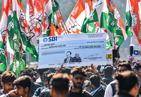 Congress Workers Stage Protest Against Bjp Government Over Adani Row