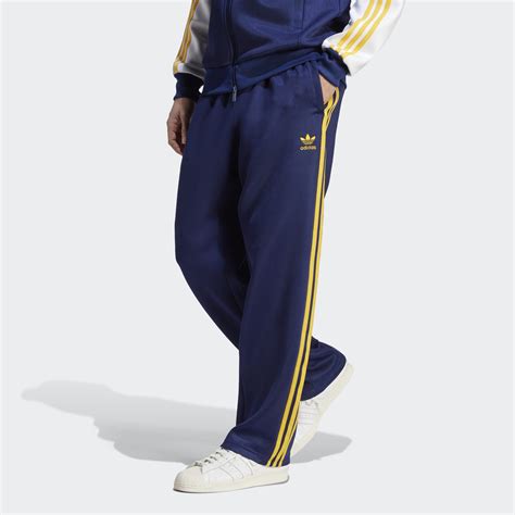 Buy Adicolor Classics Wide Leg Trackpants Blue Online In Kuwait