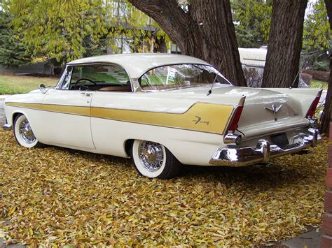 1956 Plymouth Fury - Information and photos - MOMENTcar