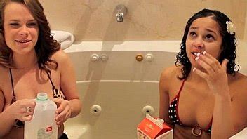 Bikini Girls Gagging Vomit Puke Puking And Vomiting XNXX