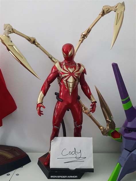 Hot Toys Video Game Masterpiece VGM38 Marvel Spider Man PS4 Spider Man Iron Spider Armor 1 6