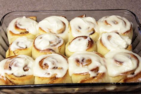 The Recipe Nut | Best Recipes and Cooking Ideas: Cinnabon Cinnamon Rolls