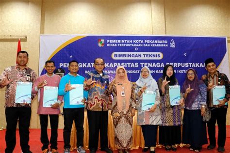 Wujudkan Perpustakaan Berkualitas Dispusip Pks Dengan Sekolah Di