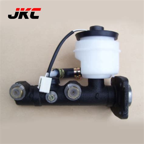 Factory Price Brake Master Cylinder For Toyota Land Cruiser