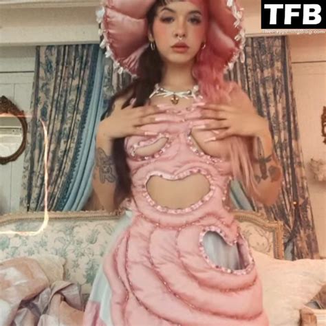 Melanie Martinez Nude Sexy Collection Photos Video Onlyfans