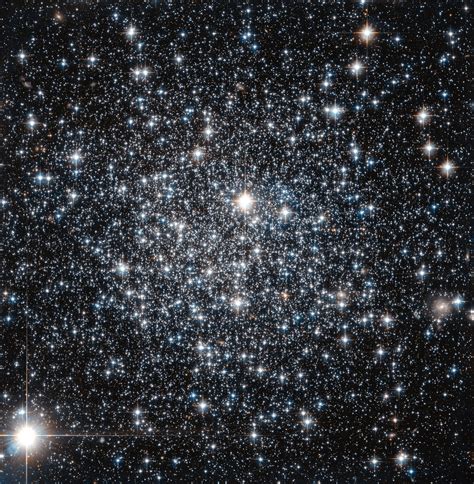 Hubble Views Globular Cluster Ic