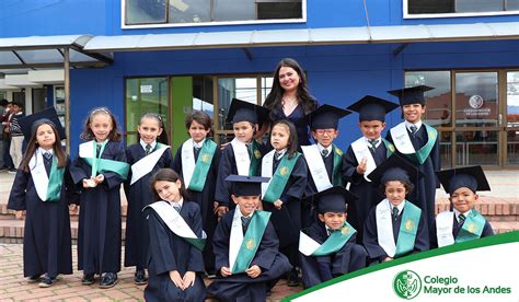 Ceremonia De Clausura Transici N Colegio Mayor De Los Andes