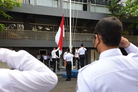 Bakamla Rayakan Kemerdekaan Ri Dengan Upacara Bendera Pelita Co Id