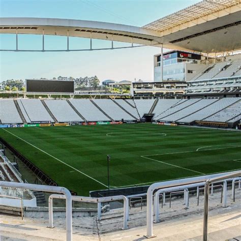 Confira os números de Ronaldo Fenômeno em sua passagem pelo Corinthians