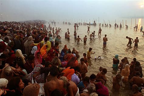 Prayag Kumbh Mela Information & Travel Guide | Uttar Pradesh Tourism