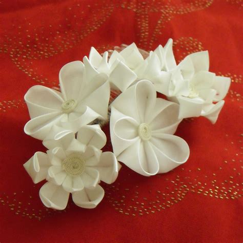 Kanzashi Tutorial | Kitty Kanzashi