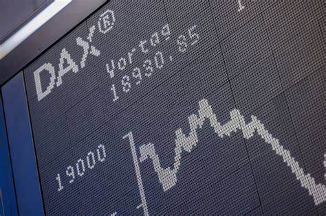 DAX 40 Ausblick: 22.000 Punkte im Fokus – Hochspannung vor US ...