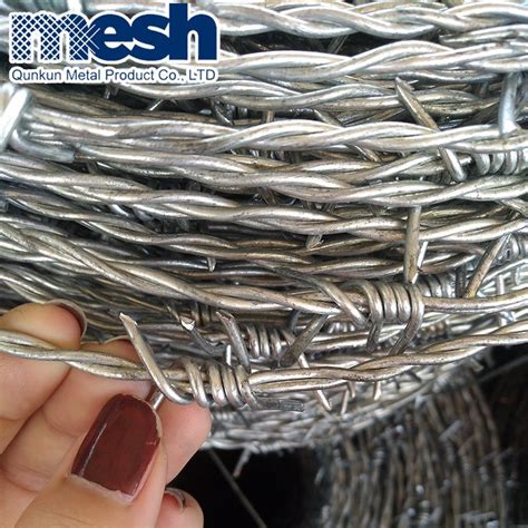 Sharp High Security Chain Link Fence Top Barbed Wire China Reverse Twisted Barbed Wire And