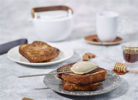 Brioche façon pain perdu et sa glace vanille Laiterie Pamplie