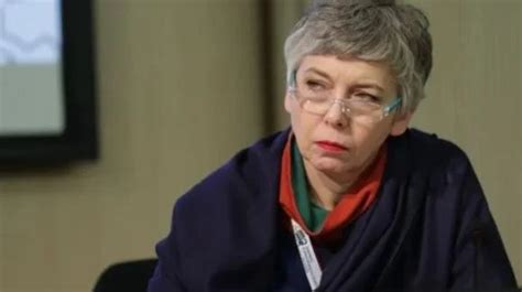 Irene Pivetti Vivo Con Mille Euro Al Mese Ma Non Mi Lamento La