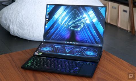 Asus ROG Zephyrus Duo 16 GX650 16 Gaming Notebook QHD 2560 X 1600 AMD