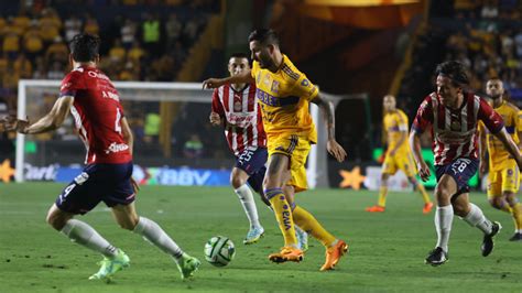 Tigres y Chivas empatan sin goles en Final de Ida Círculo Informativo