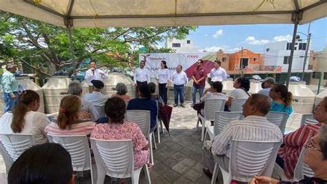 Entrega ITAVU Tinacos A Familias De Tampico PostTam