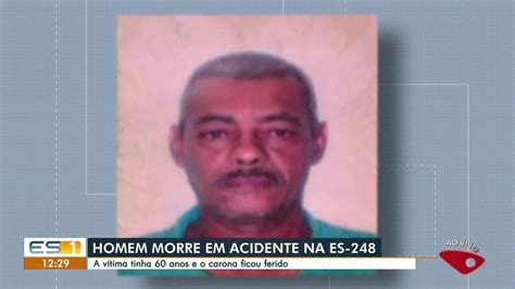 Homem De Anos Morre Ap S Perder Controle De Dire O E Carro Capotar