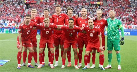 Dinamarca vs Inglaterra Horario y dónde ver el duelo por el liderato