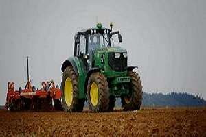 John Deere Unveils Its Electric Powered Tractor Prototype Farms