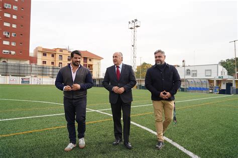 El campo de fútbol ‘Juan Sebastián Elcano-Eduardo Rodríguez Pule’ ya