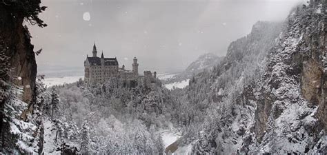 Neuschwanstein Castle | museum, listed building / architectural ...