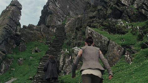 How To Visit The Last Jedi S Ireland Filming Locations Nerdist